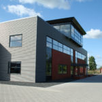 ontwerp parkeerplaats en buitenterrein Duratherm te Elburg door LINDESIGN.AMSTERDAM