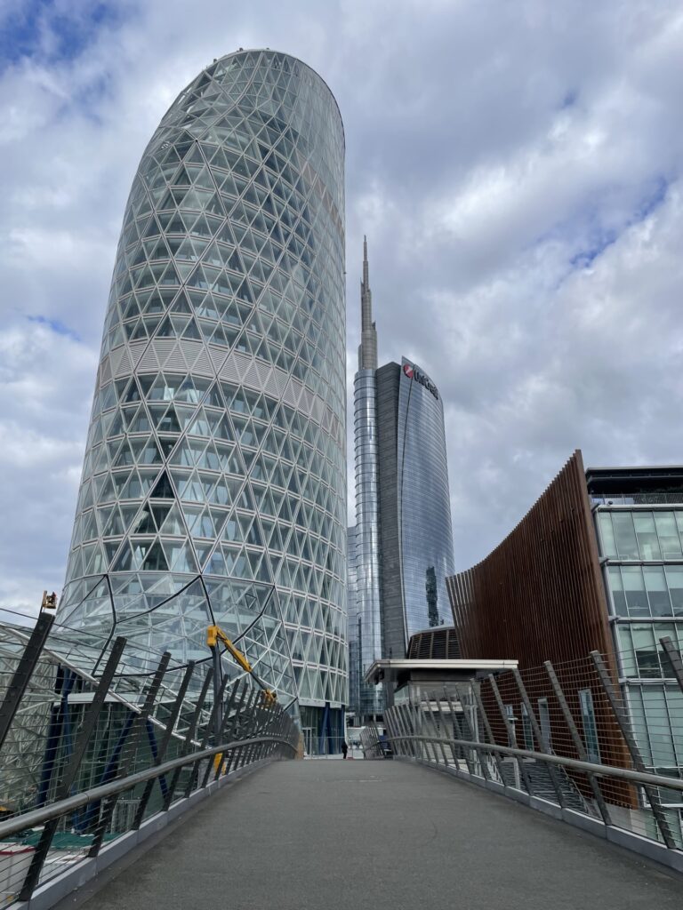 Unipol tower