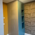 Kast achter bed kinderkamer